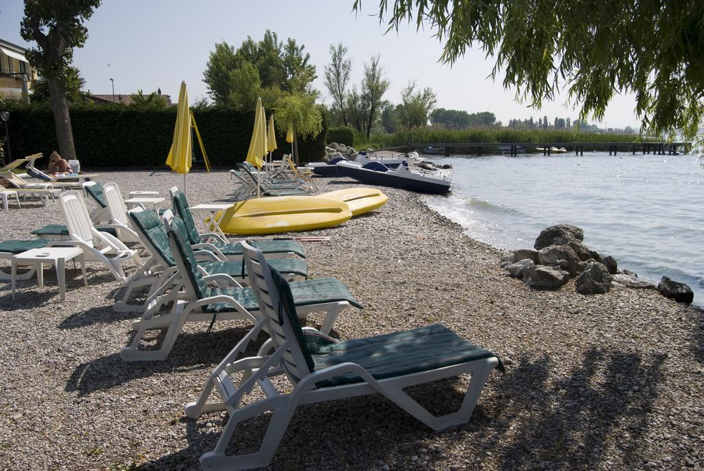 Hotel Astoria Lido Sirmione Exterior photo